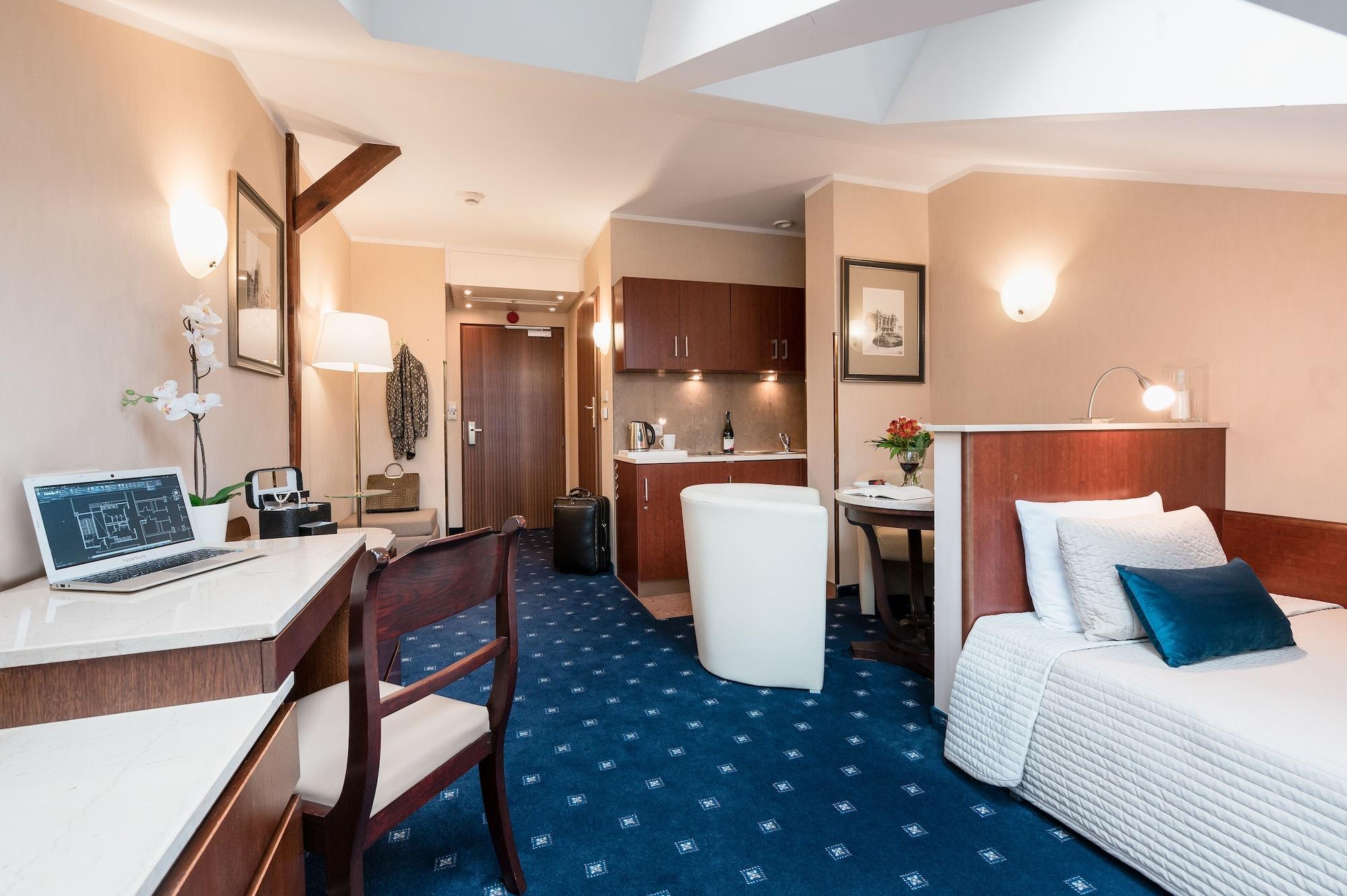 Booking Hotel & Spa Krakow Exterior photo